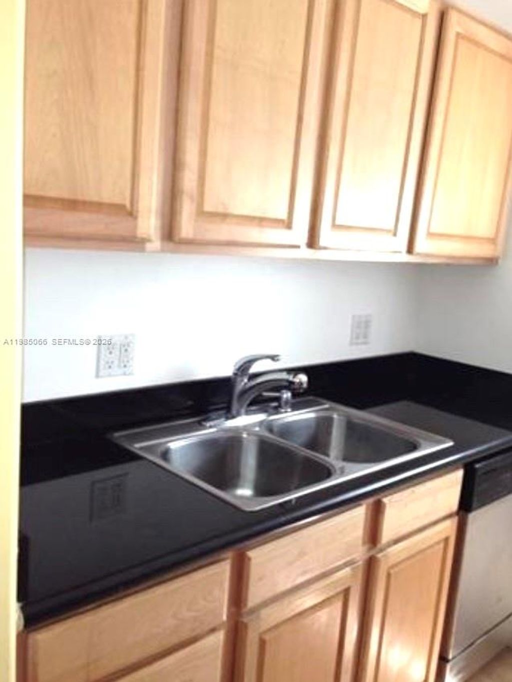 Photo of 750 Jefferson Ave #4, Miami Beach, FL 33139 (MLS # A11985066)