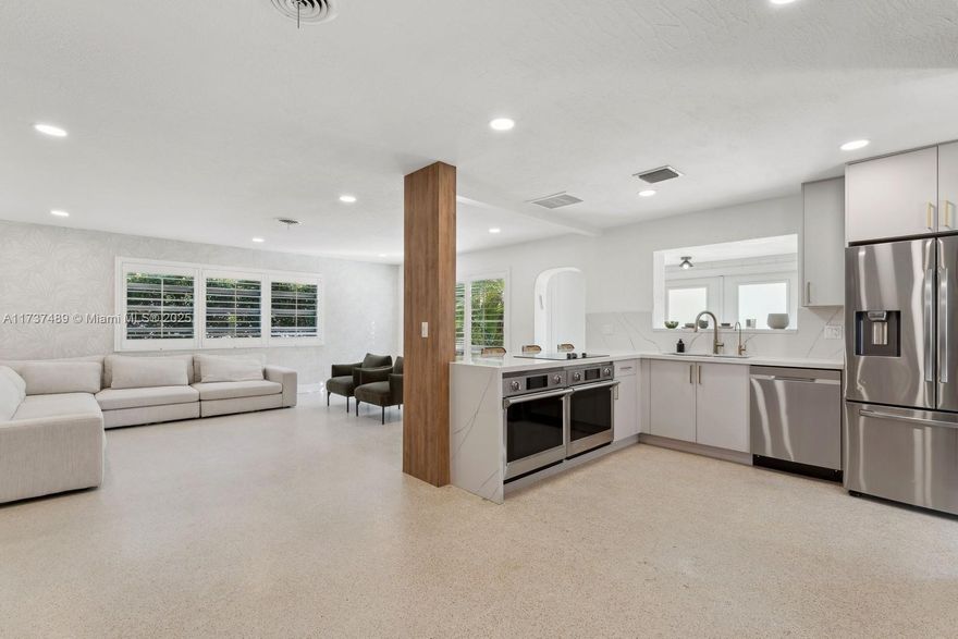 Spacious 5 bed, 4.5 bath Home in the Heart of Hollywood!
A beautifully updated 5-bedroom, 4.5-bathroom home located in one of Hollywood’s most desirable neighborhoods. This expansive residence features a modern open floor plan with recessed lighting and abundant natural light throughout.
The gourmet kitchen is equipped with stainless steel appliances, a double oven, sleek cabinetry, and ample counter space, perfect for cooking and entertaining. The primary suite located on the first floor boasts a walk-in closet and a luxurious ensuite bathroom. Step outside to a large backyard with great potential, ideal for outdoor gatherings and relaxation.
Located just minutes from the Beach, shopping, and dining, this home offers the best of South Florida living.
Schedule your private tour today!