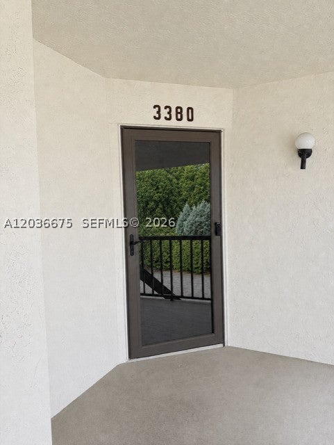 3380 Lucerne Park Dr 4B