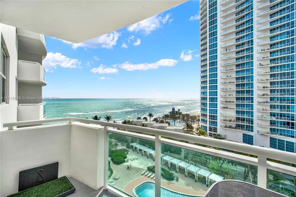 Photo of 3001 S Ocean Dr #917, Hollywood, FL 33019 (MLS # A11518949)