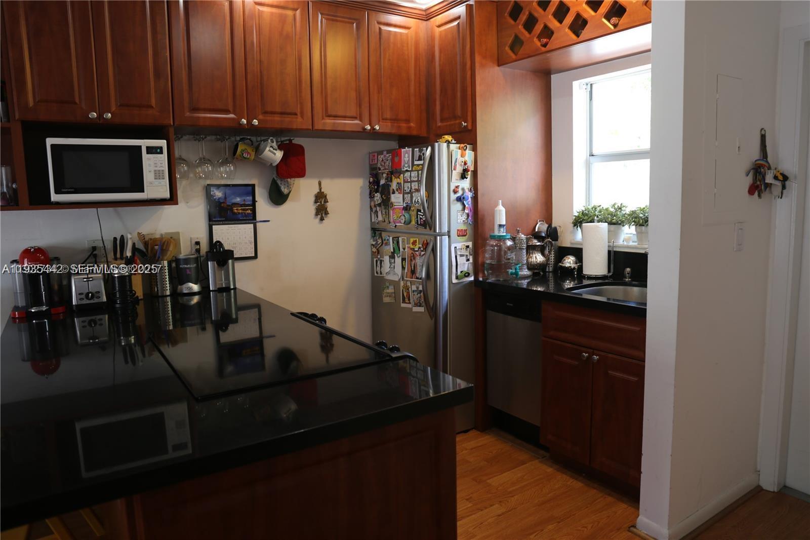 Le Phare Condo - Residential