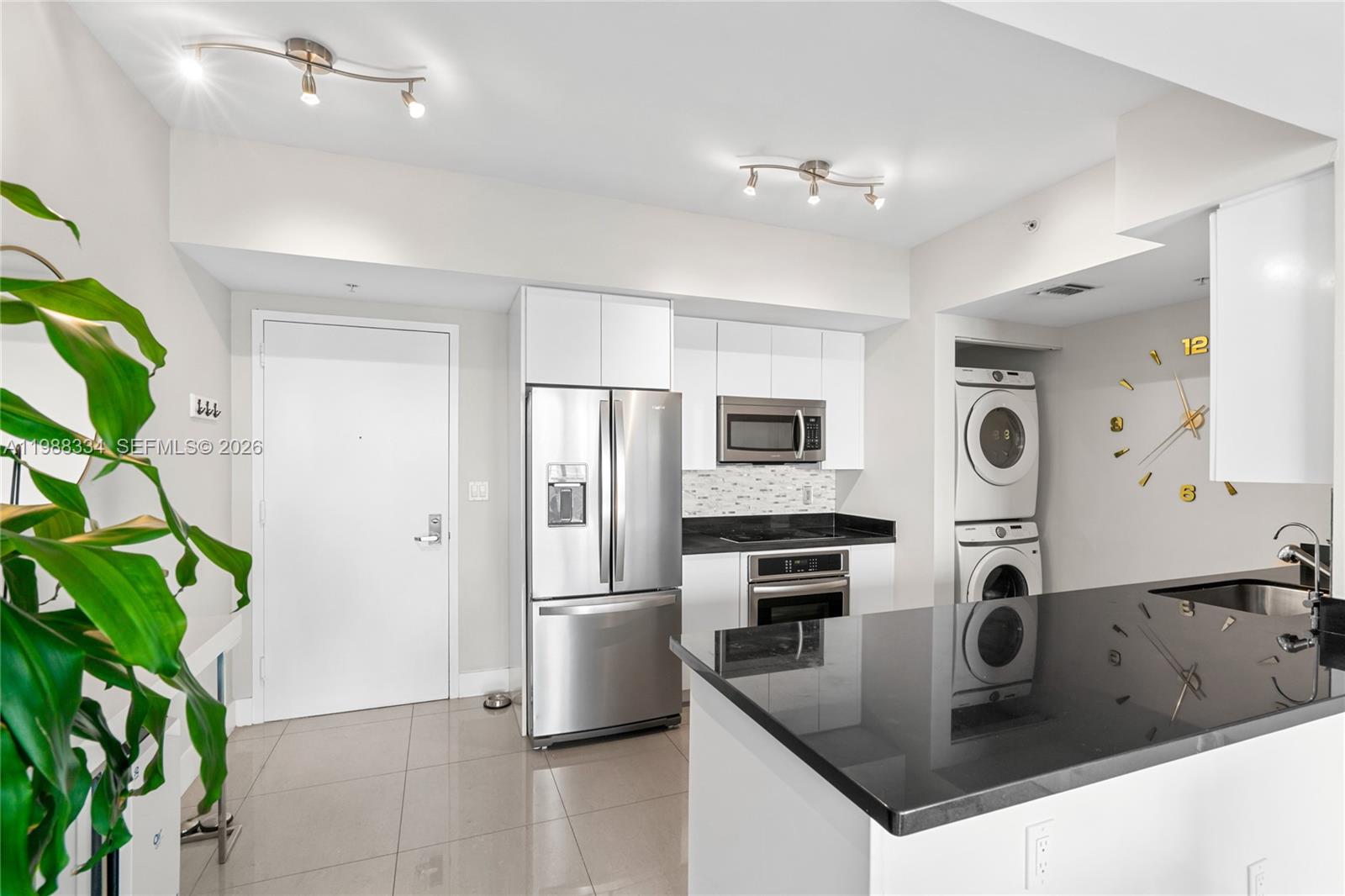 MINT CONDO - Residential Lease