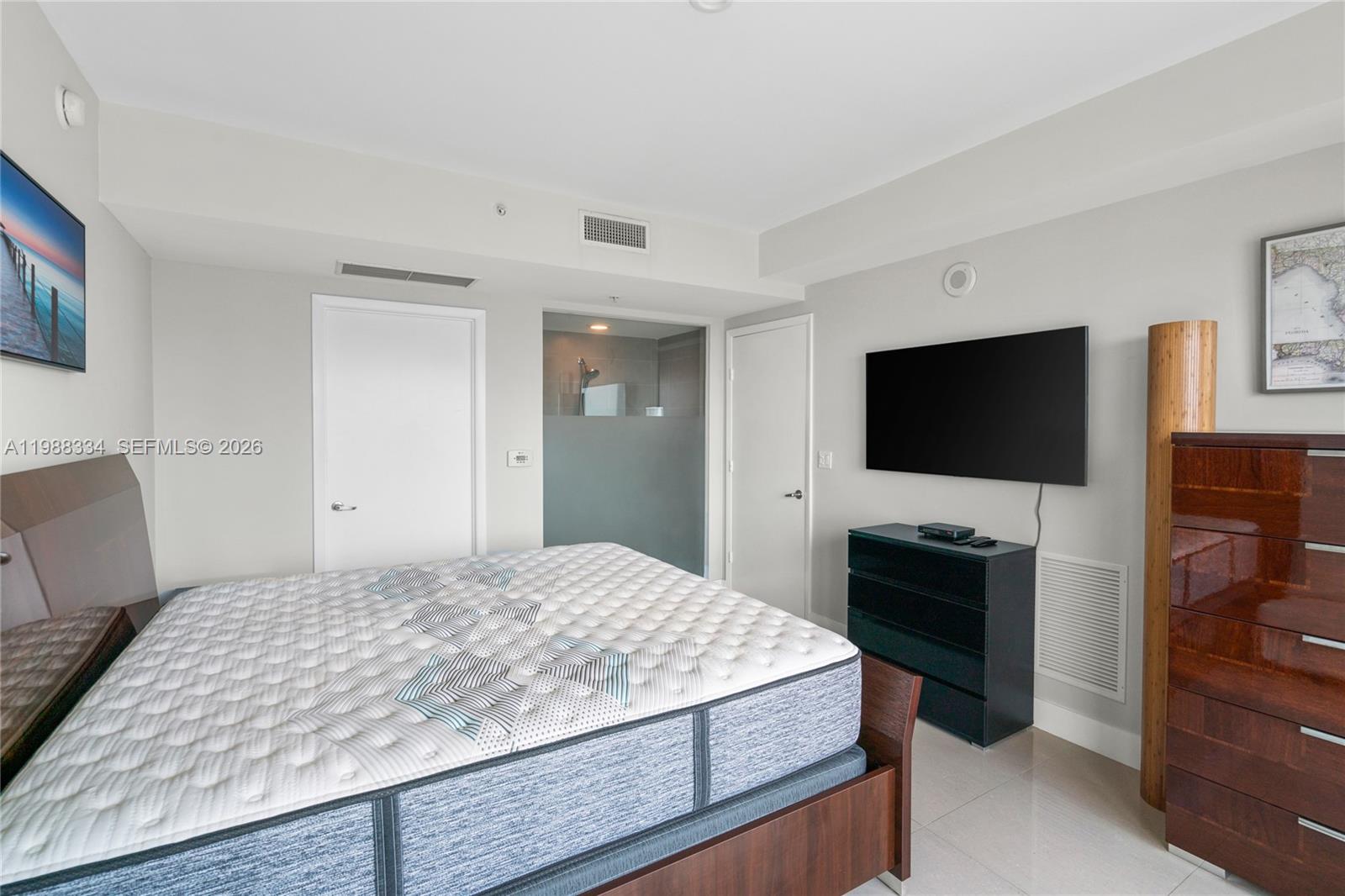 MINT CONDO - Residential Lease