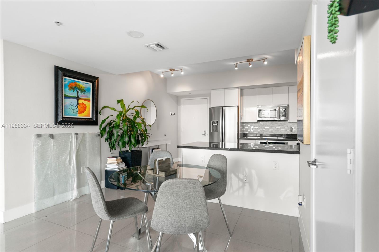 MINT CONDO - Residential Lease