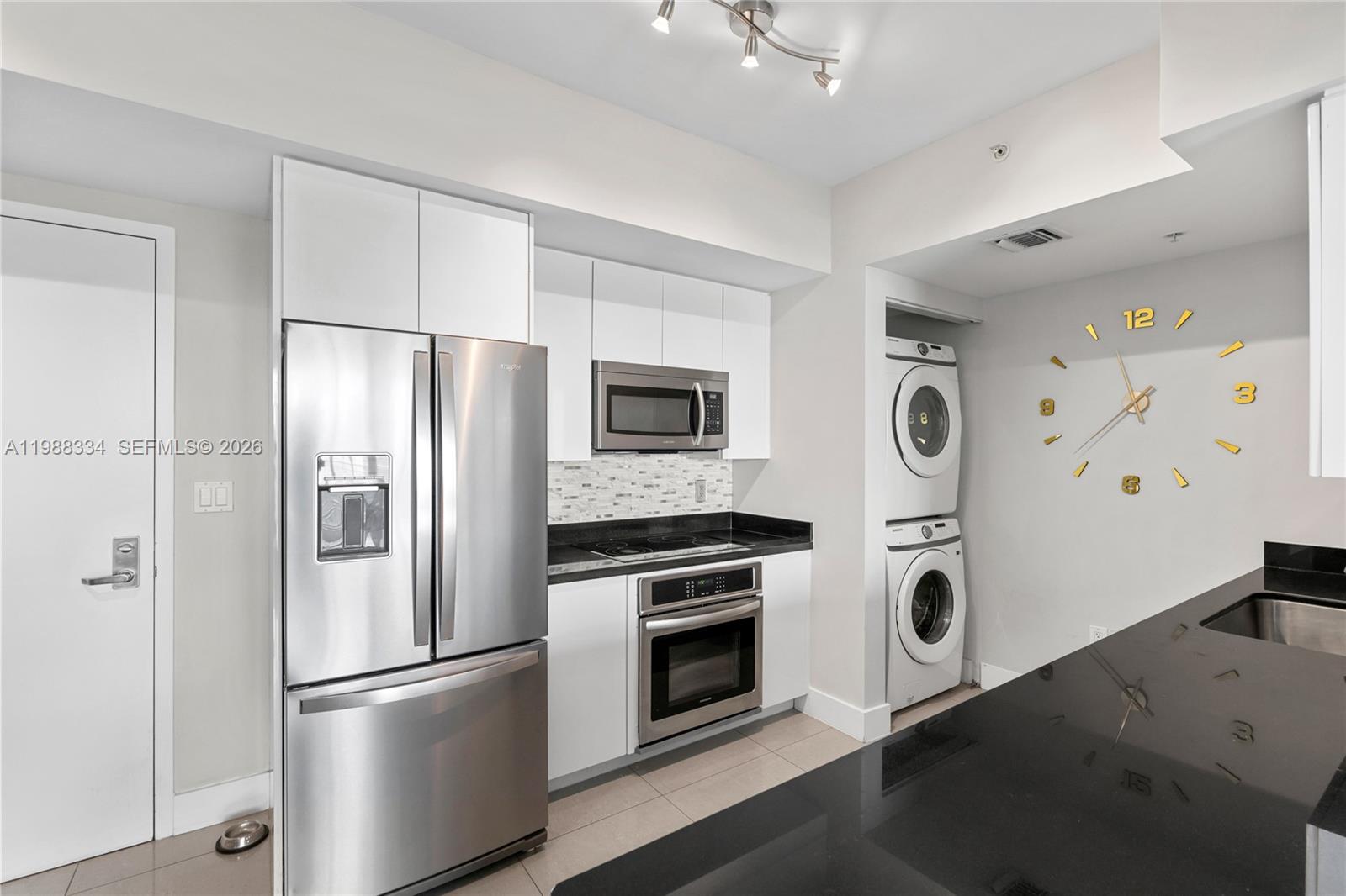 MINT CONDO - Residential Lease