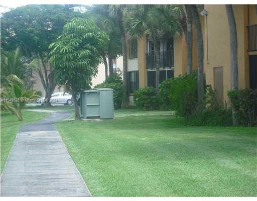 PROMENADE AT KENDALE LAKE - Residential Lease