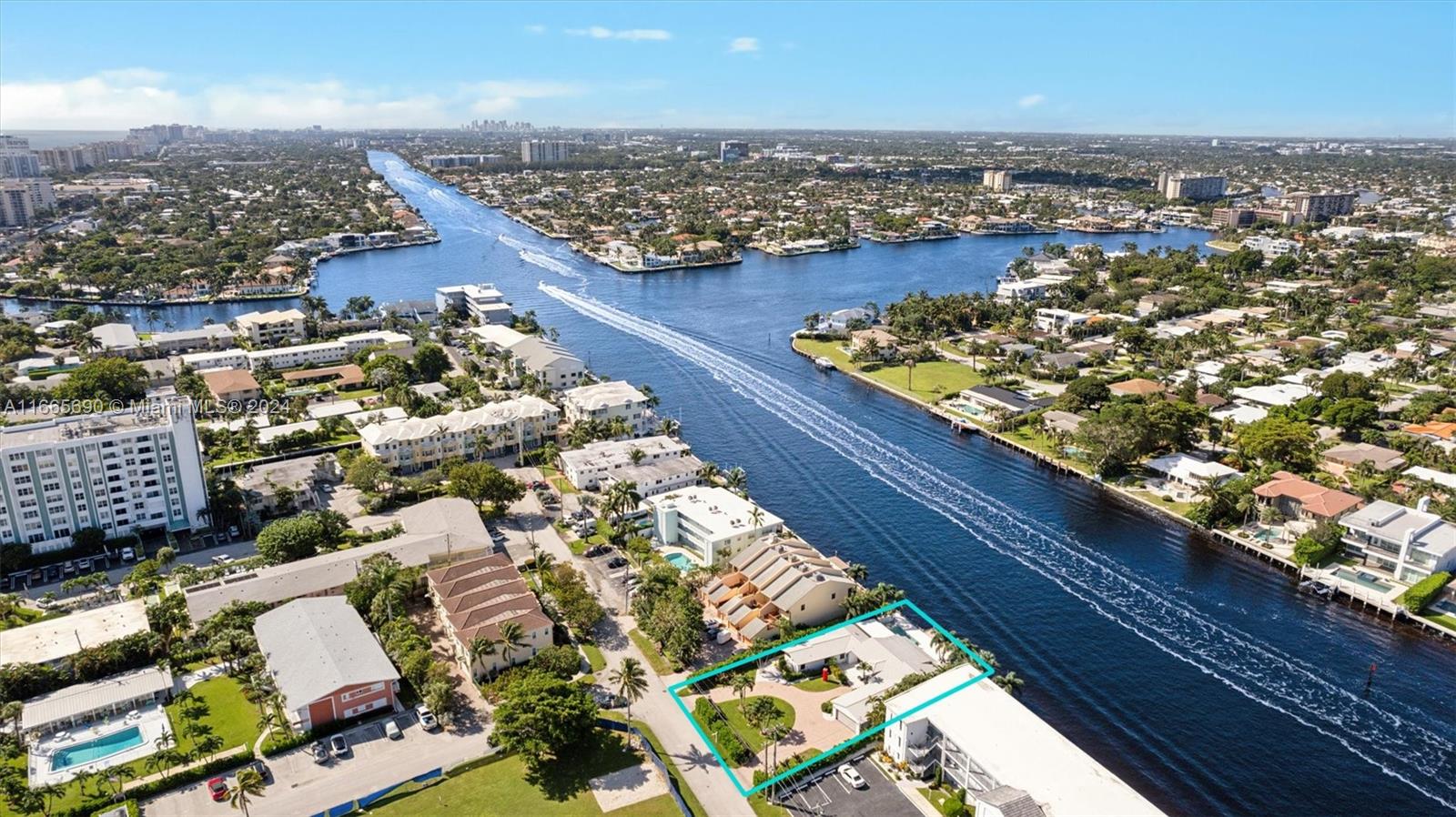 LAKESIDE - Residential