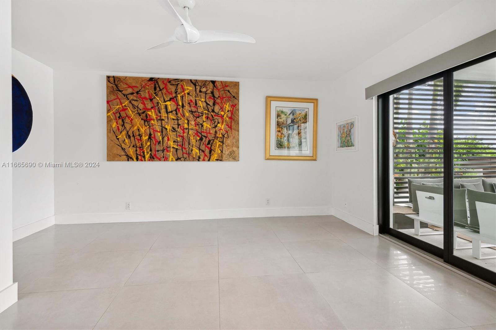 LAKESIDE - Residential