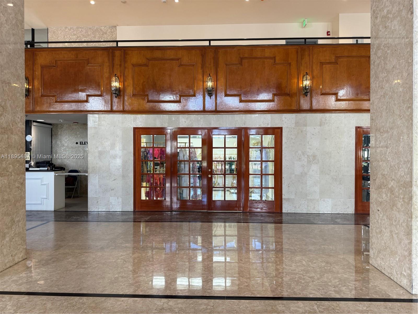 5601 Collins Ave CU-1