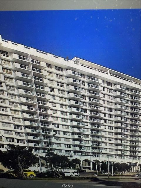 5601 Collins Ave CU-1 Miami Beach FL 33140