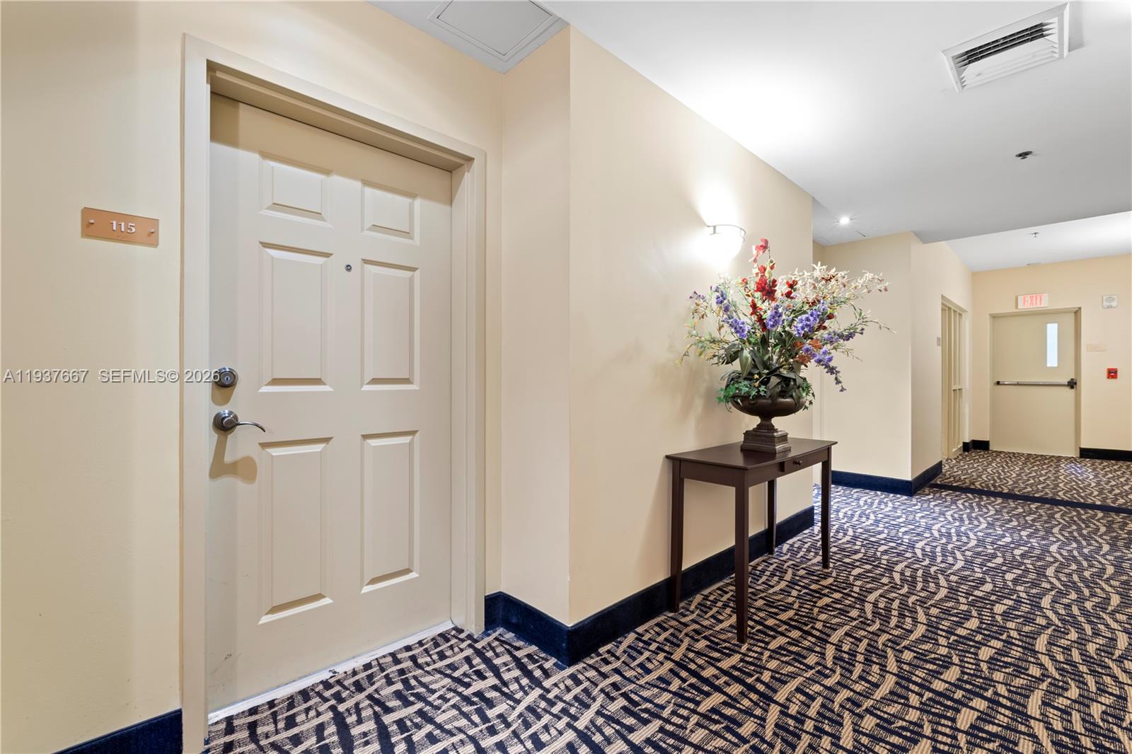 COLONNADE AT DADELAND SW - Residential