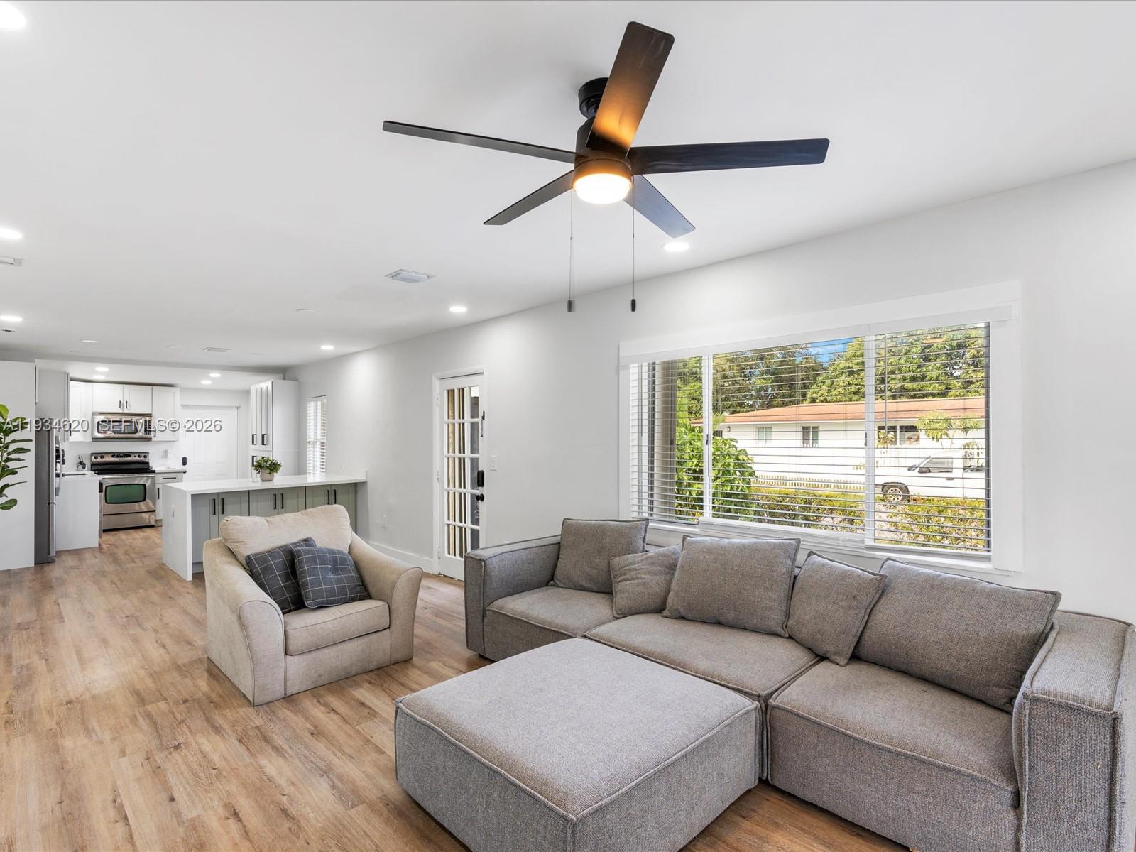 COMFORT GARDENS - Residential