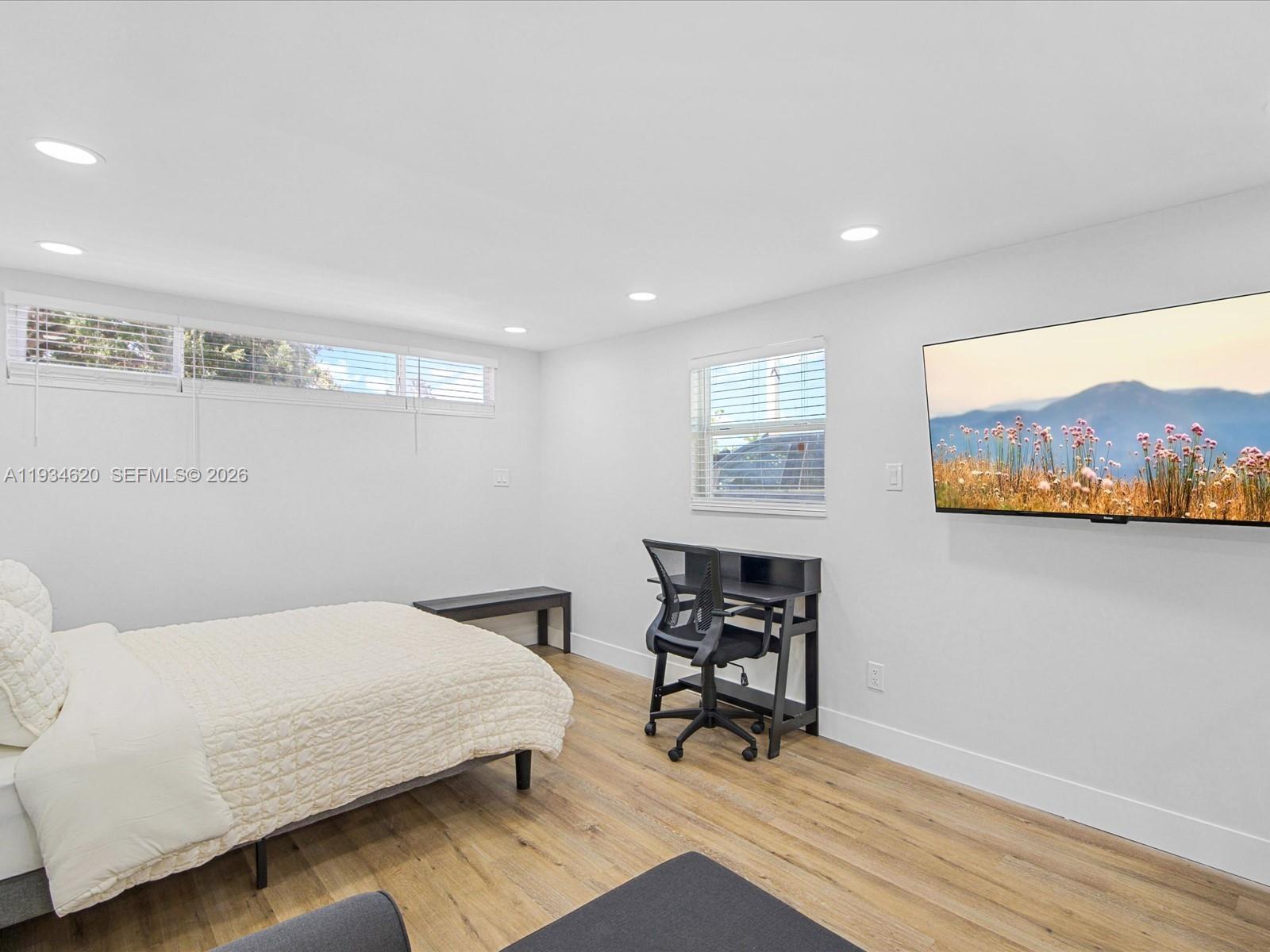 COMFORT GARDENS - Residential