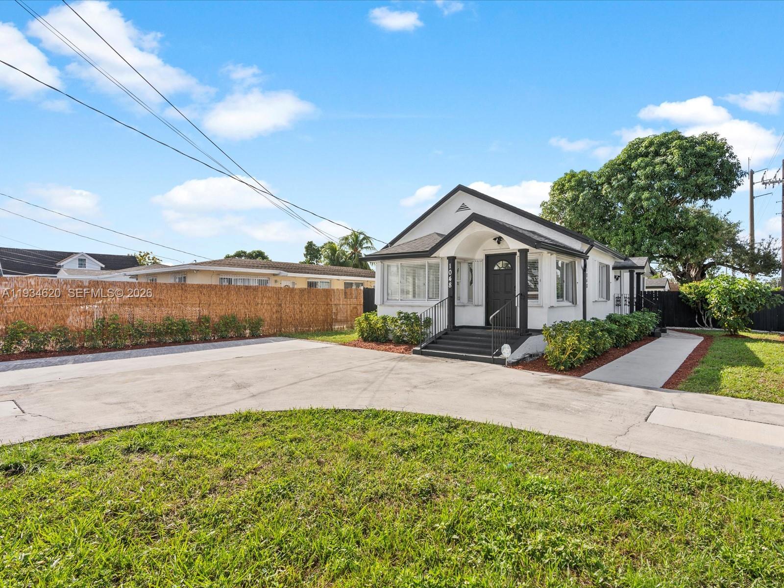 COMFORT GARDENS - Residential