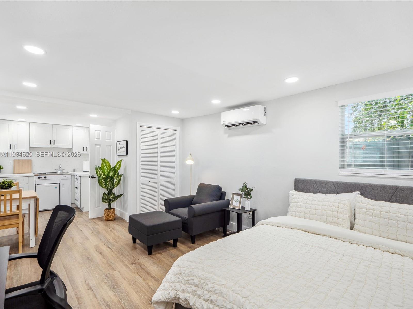 COMFORT GARDENS - Residential