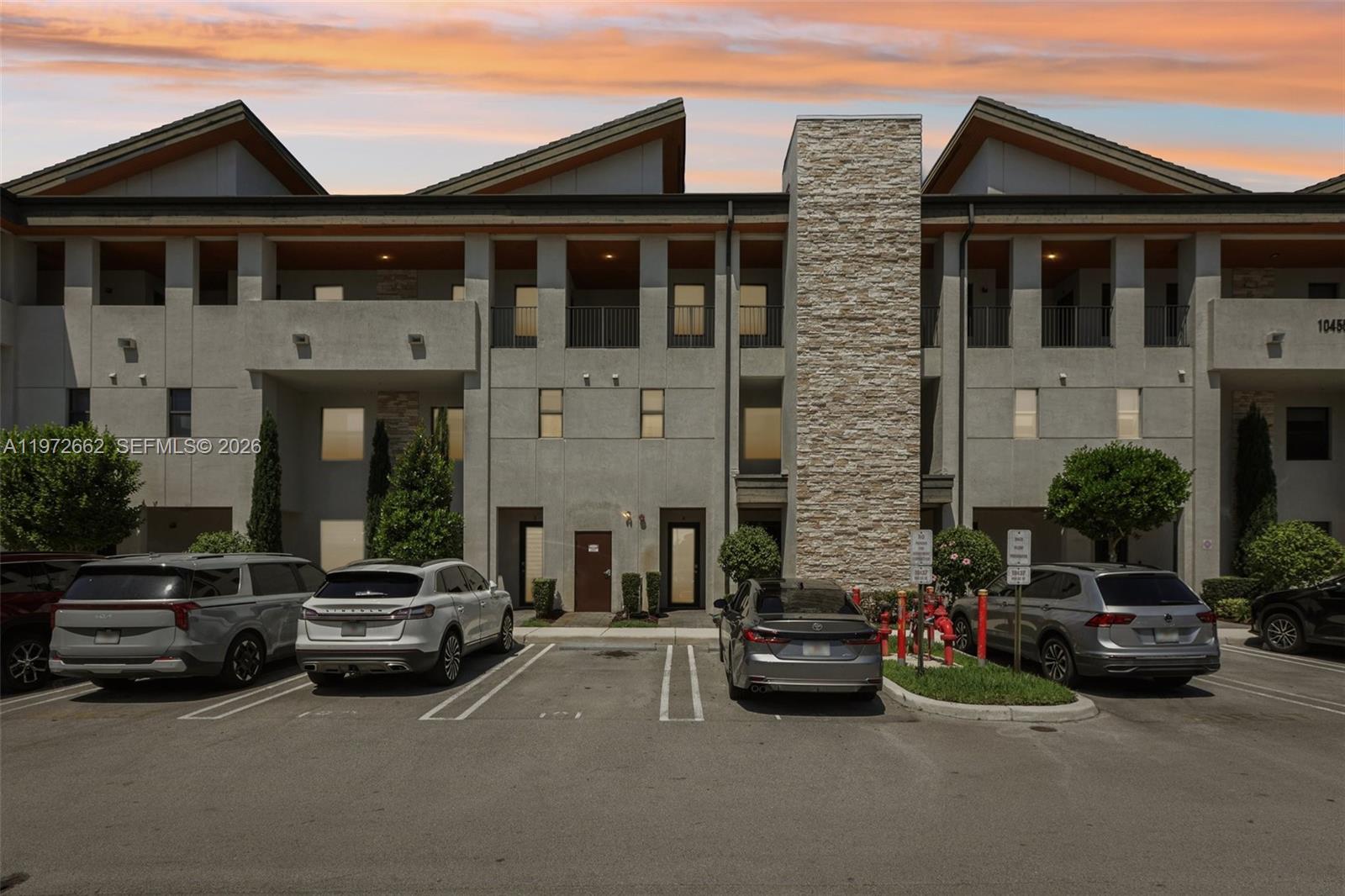 HIGHLAND AT PARK CENTRAL - Residential