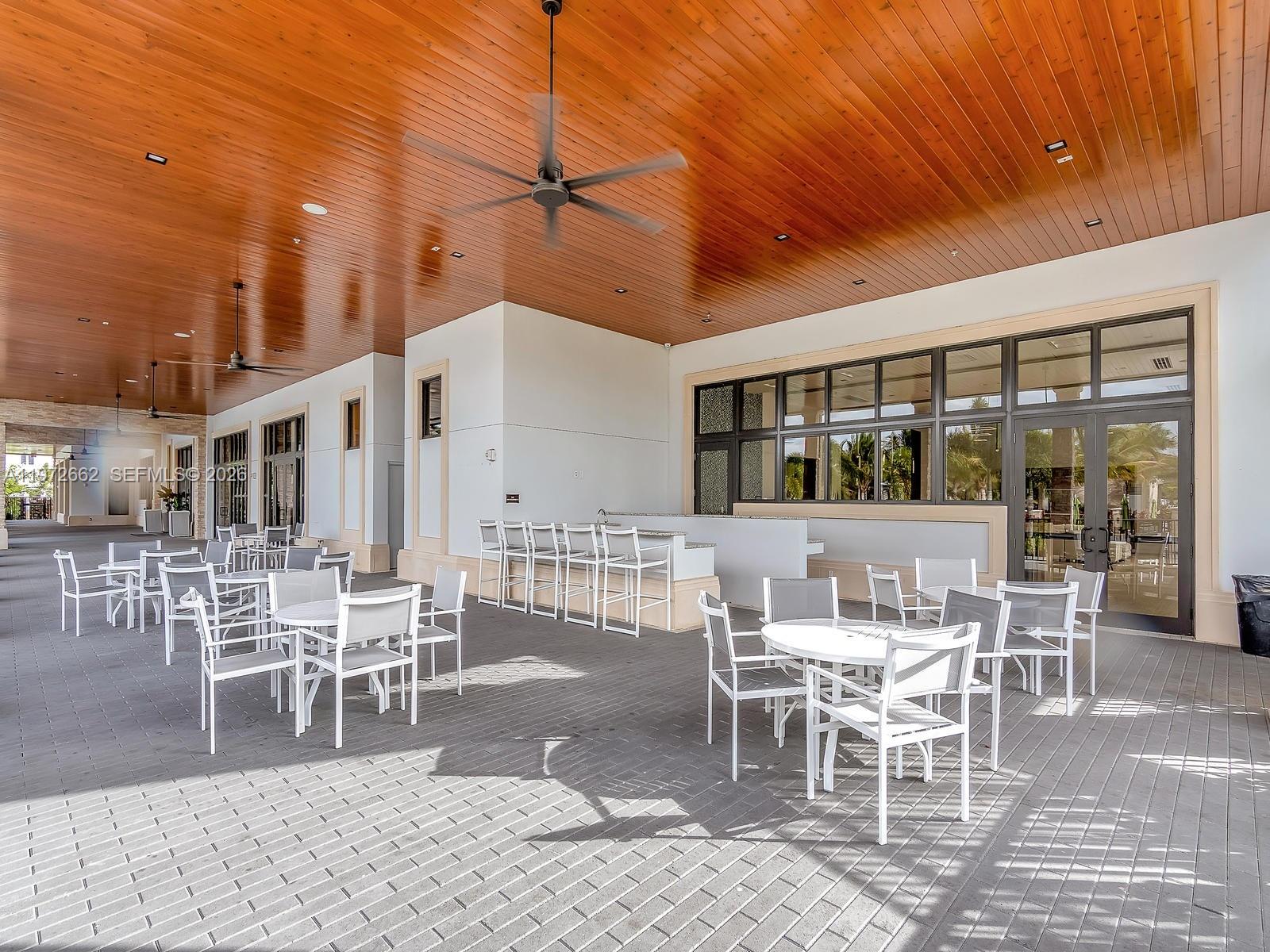 HIGHLAND AT PARK CENTRAL - Residential