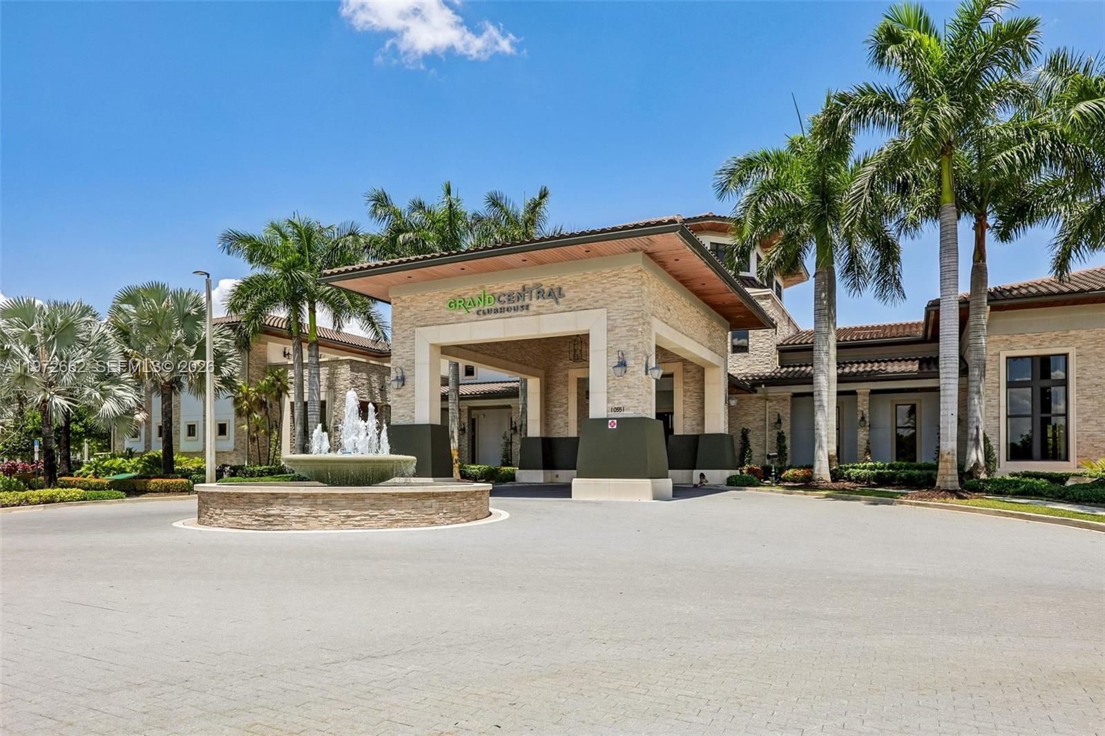 HIGHLAND AT PARK CENTRAL - Residential