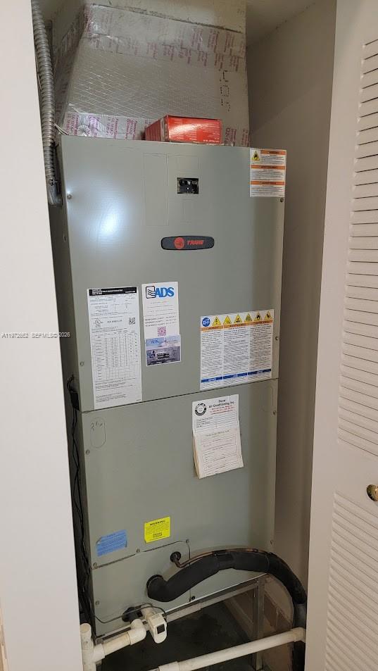 HIGHLAND AT PARK CENTRAL - Residential