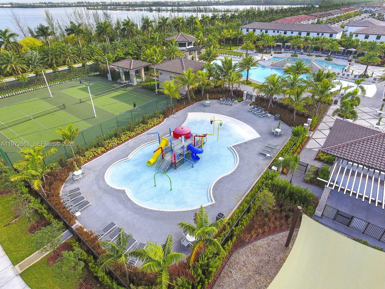 HIGHLAND AT PARK CENTRAL - Residential