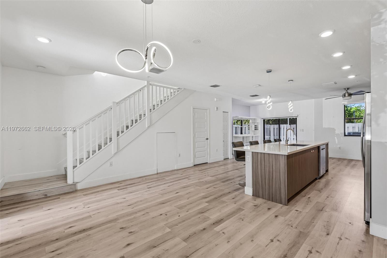 HIGHLAND AT PARK CENTRAL - Residential