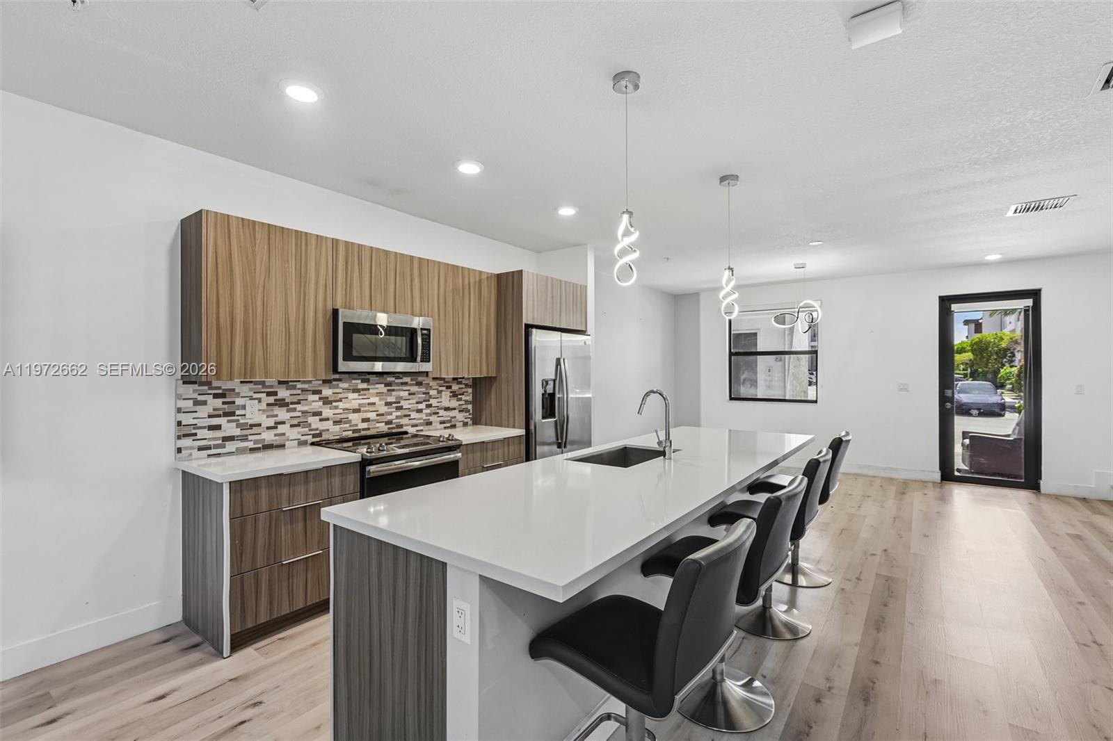 HIGHLAND AT PARK CENTRAL - Residential