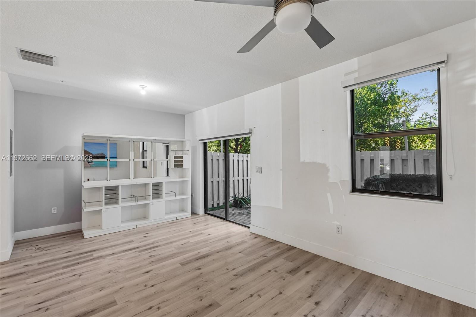 HIGHLAND AT PARK CENTRAL - Residential