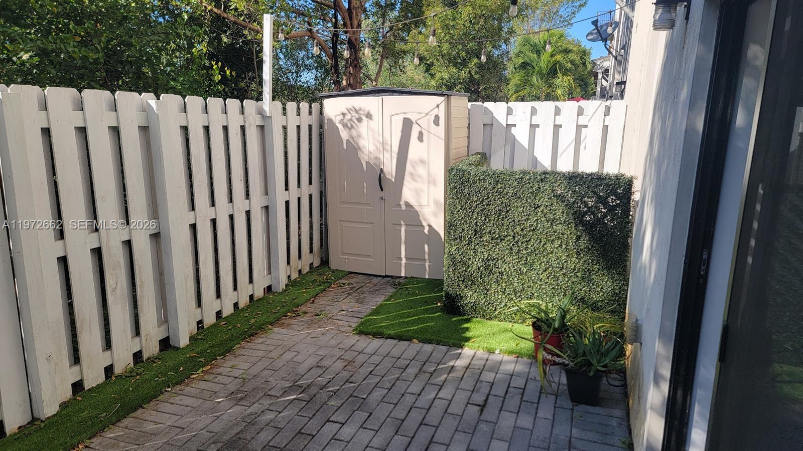 HIGHLAND AT PARK CENTRAL - Residential