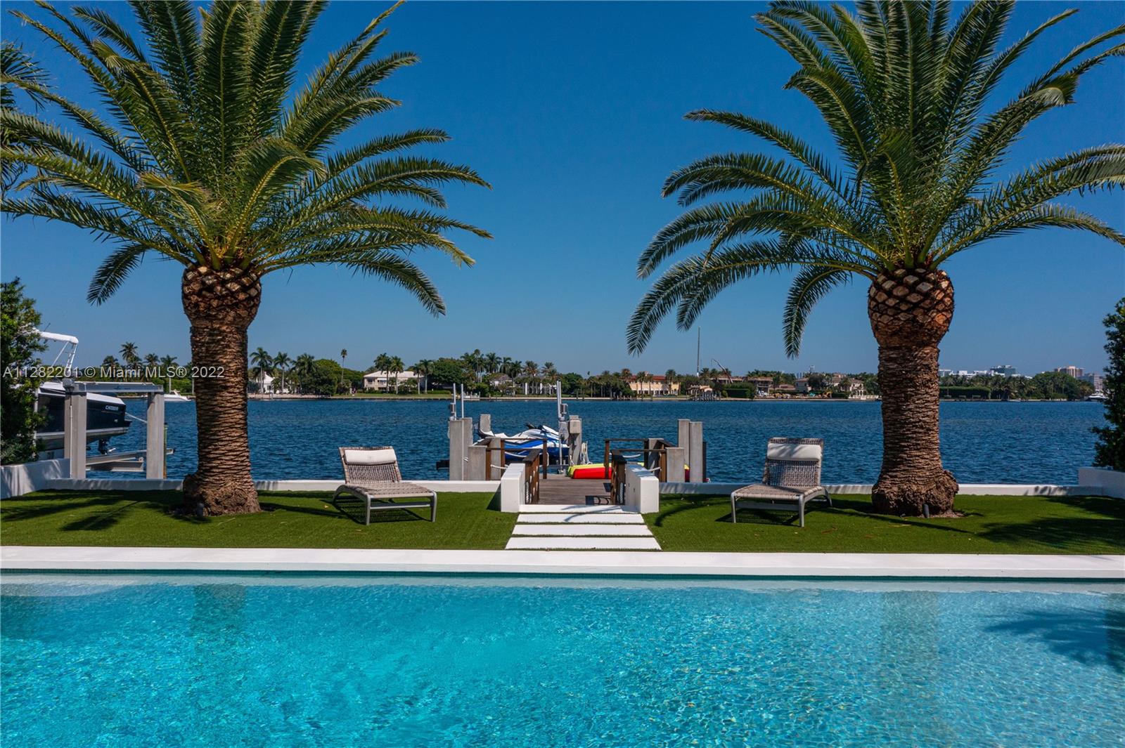 BISCAYNE BEACH-2ND ADDN - Residential