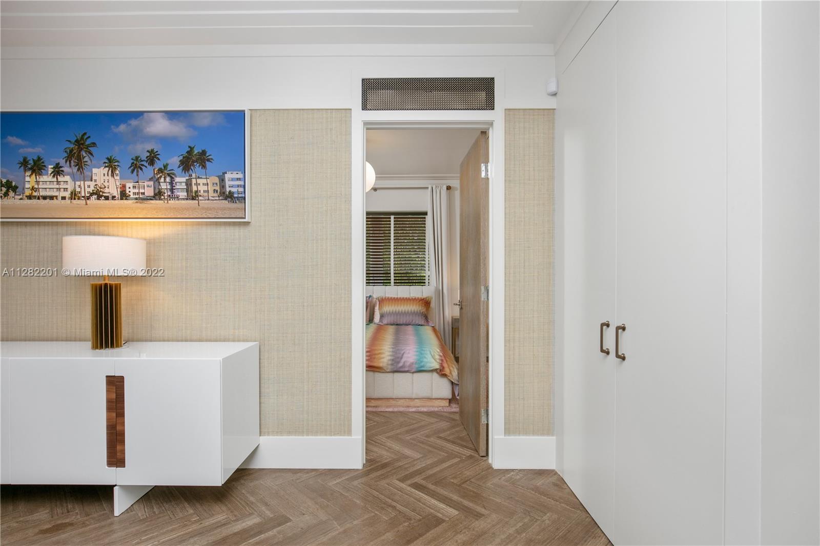 BISCAYNE BEACH-2ND ADDN - Residential