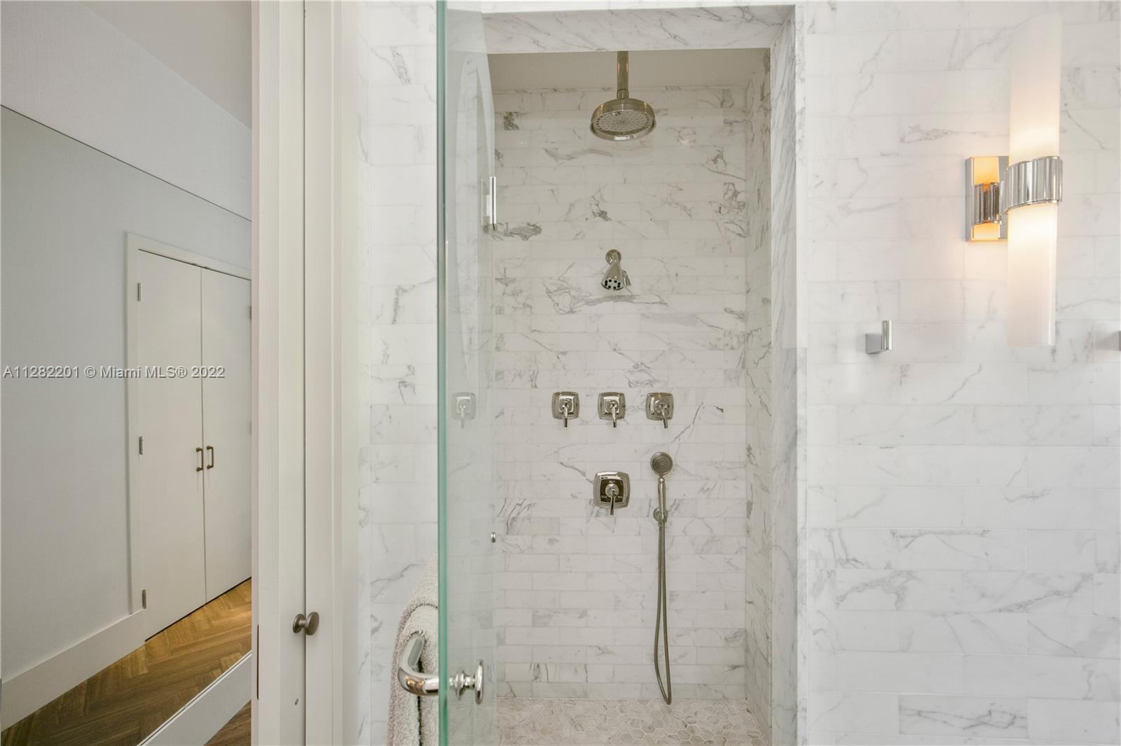 BISCAYNE BEACH-2ND ADDN - Residential