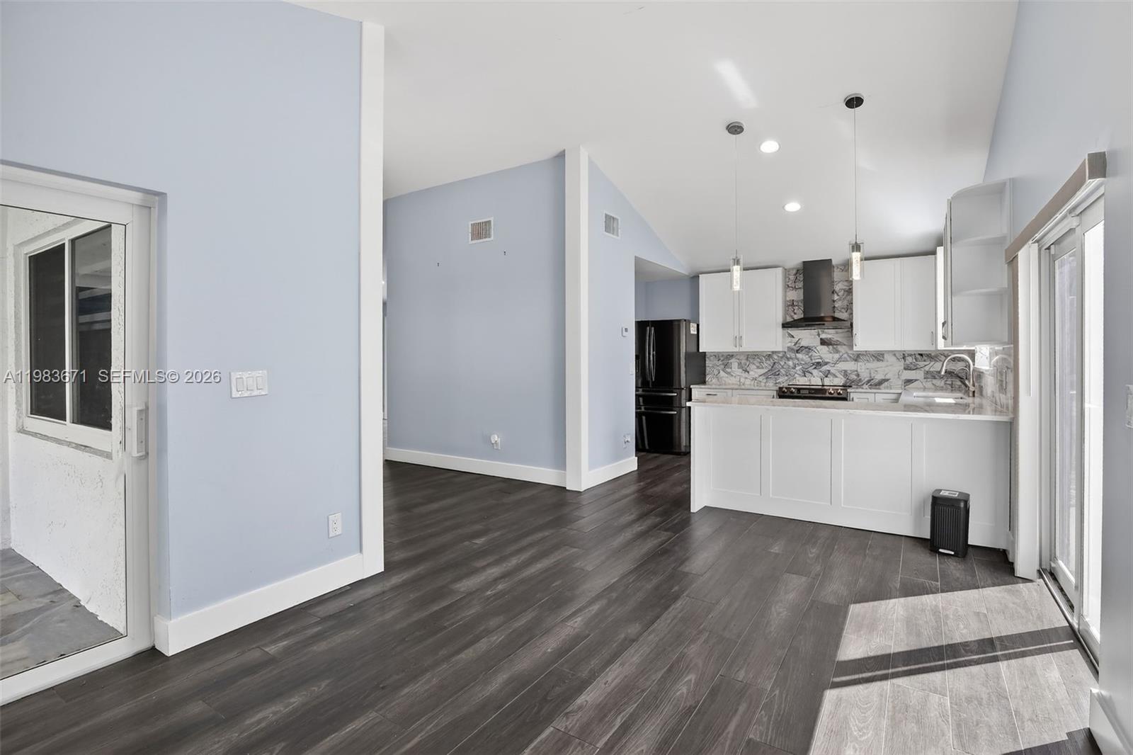 CITY OF LAUDERHILL SEC TH - Residential