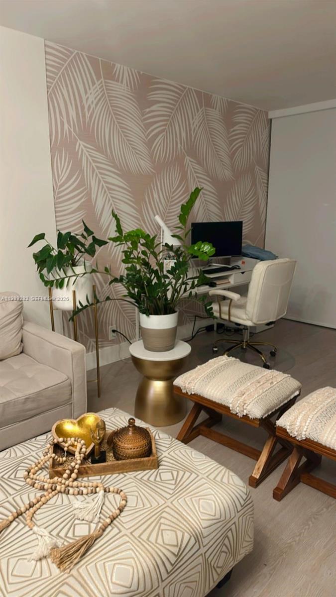 CONDO 1 OF SABAL PALM CON - Residential Lease