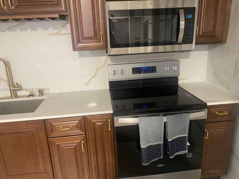 Tiny photo for 712 57th St, West Palm Beach, FL 33407 (MLS # A11993565)