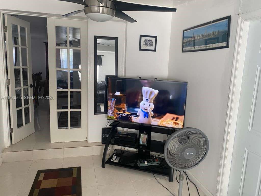 NORTH PALM BCH 4 - Residential