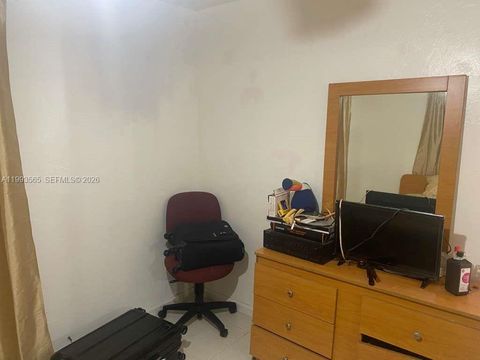 Tiny photo for 712 57th St, West Palm Beach, FL 33407 (MLS # A11993565)