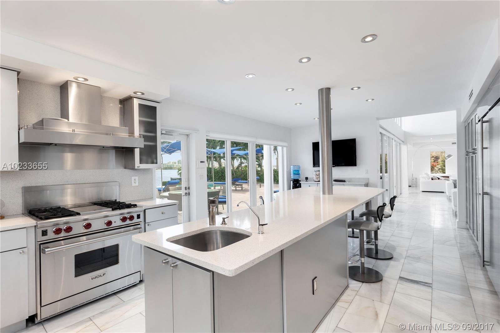 BAY LURE - Residential