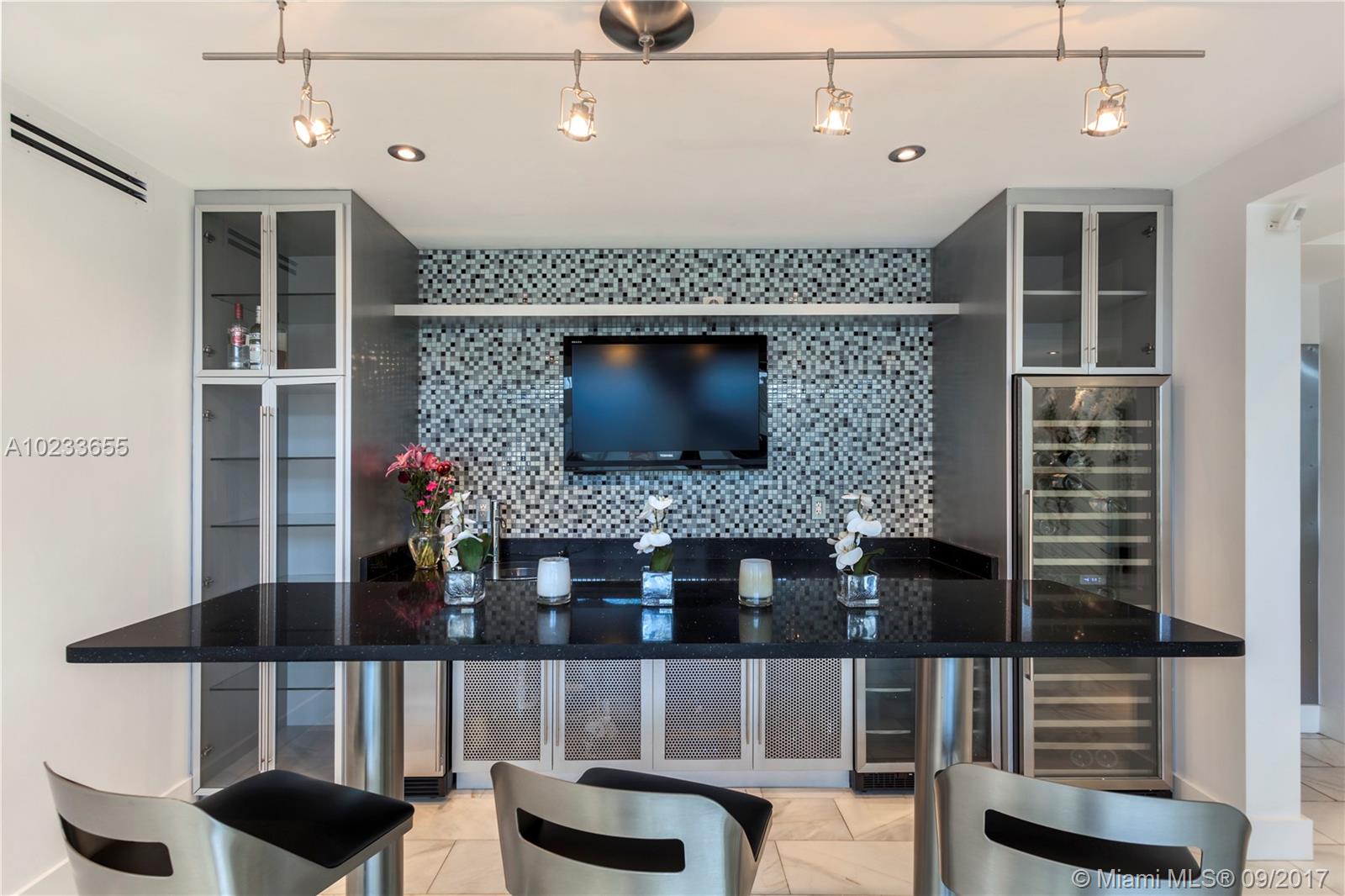 BAY LURE - Residential