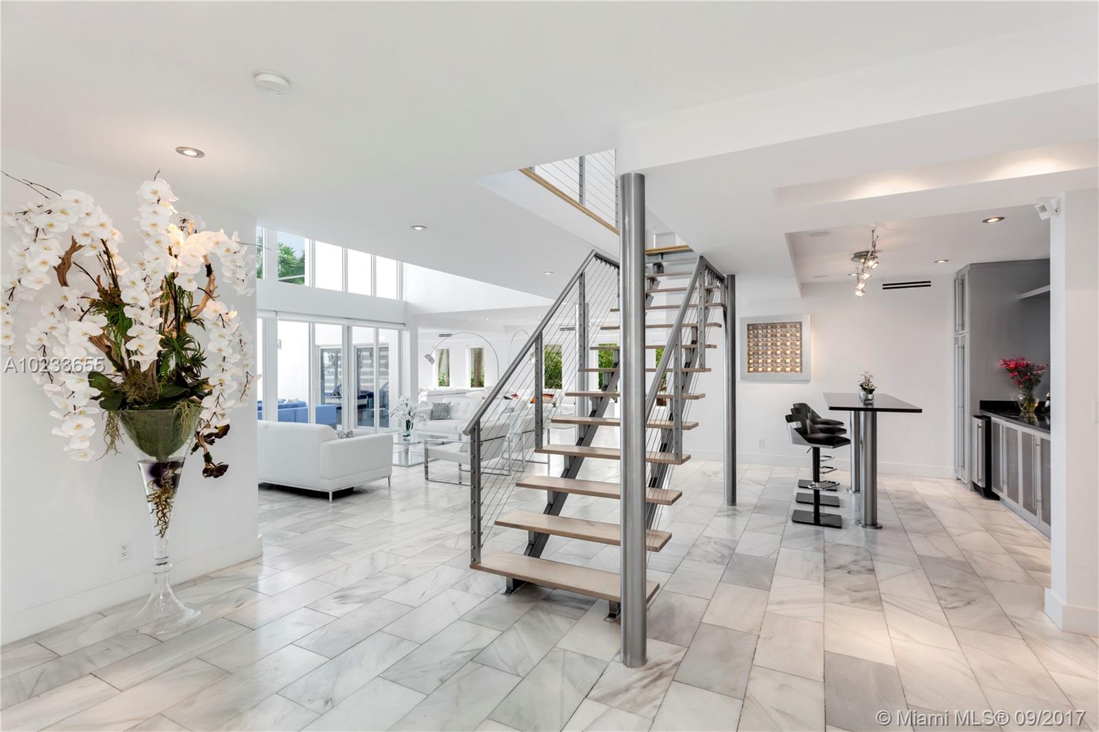 BAY LURE - Residential