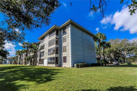 A home in Davie