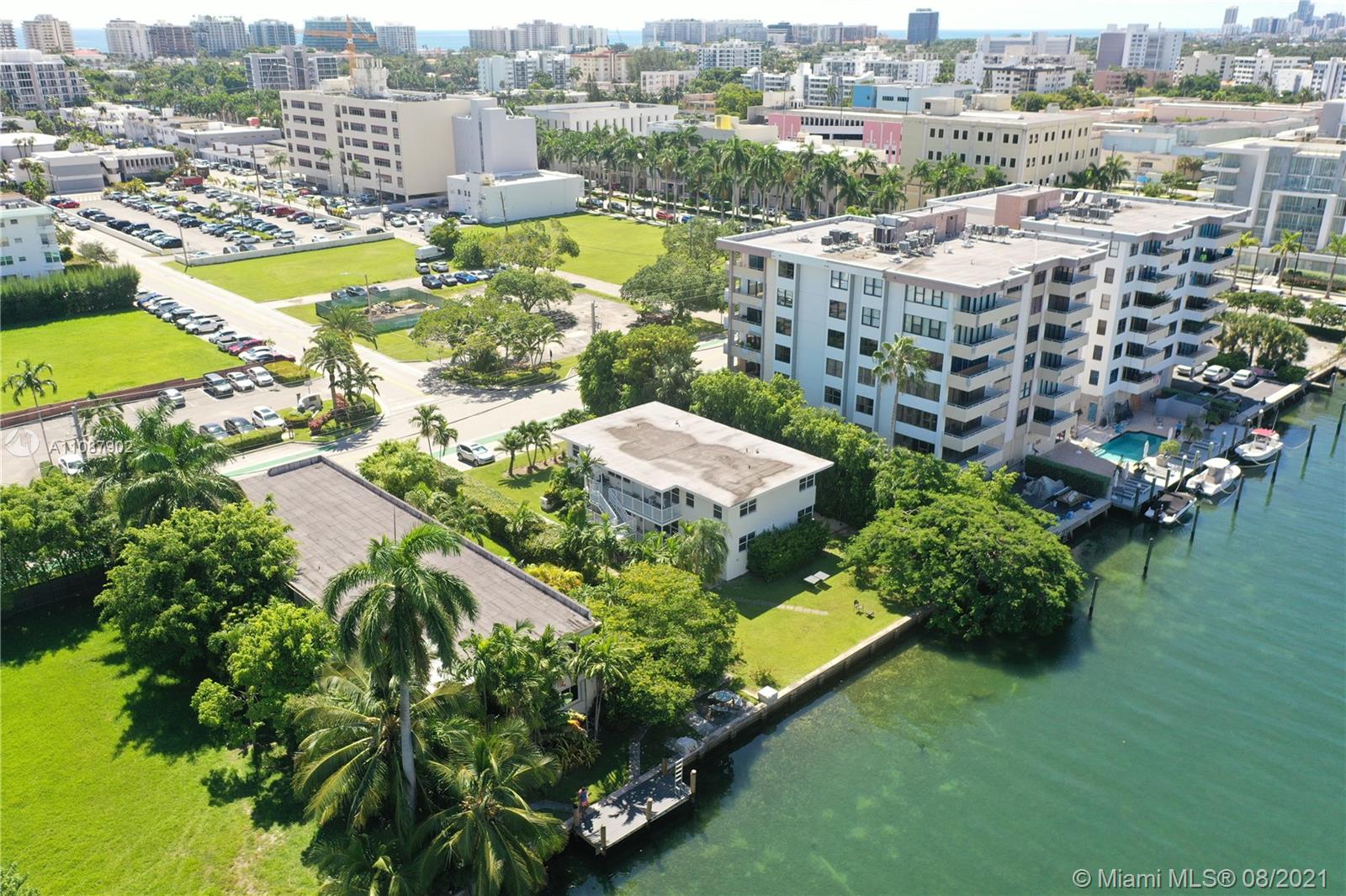 BAY HARBOR ISLAND - Residential Income