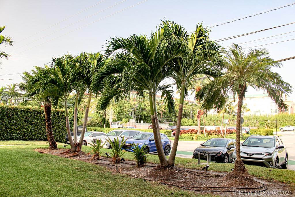 BAY HARBOR ISLAND - Residential Income