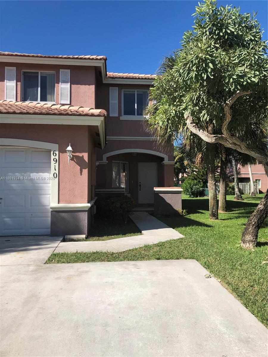 6910 SW 164th Ct