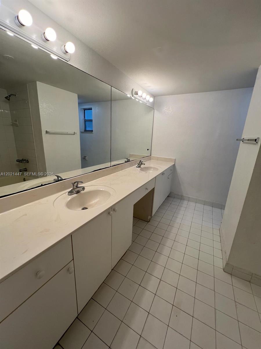 SPRINGCREST CONDO - Residential Lease