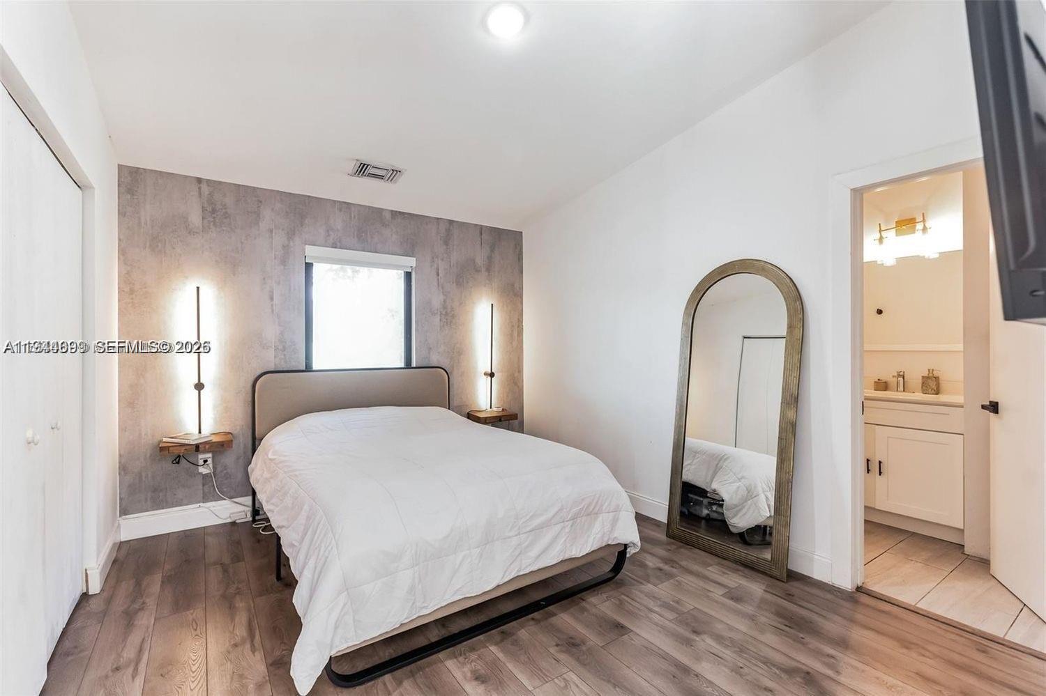 SEVENTH AVE PARK - Residential Lease