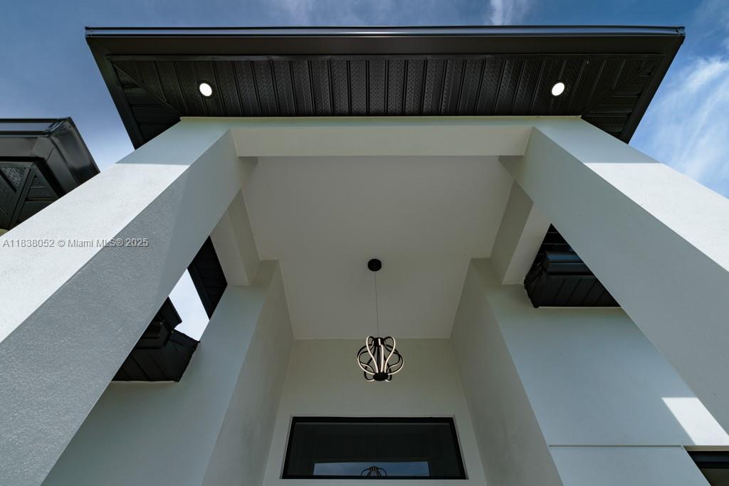 1101 NW 16 Pl, Other, FL, 33993/$542,000 1 1101 NW 16 Pl