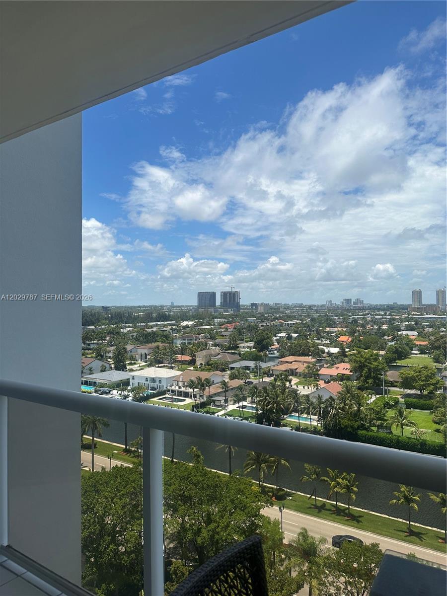 HARBORSIDE AT THE WATERWA - Residential