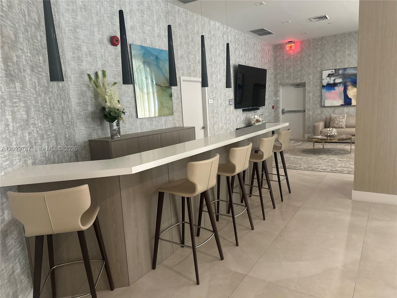 HARBORSIDE AT THE WATERWA - Residential