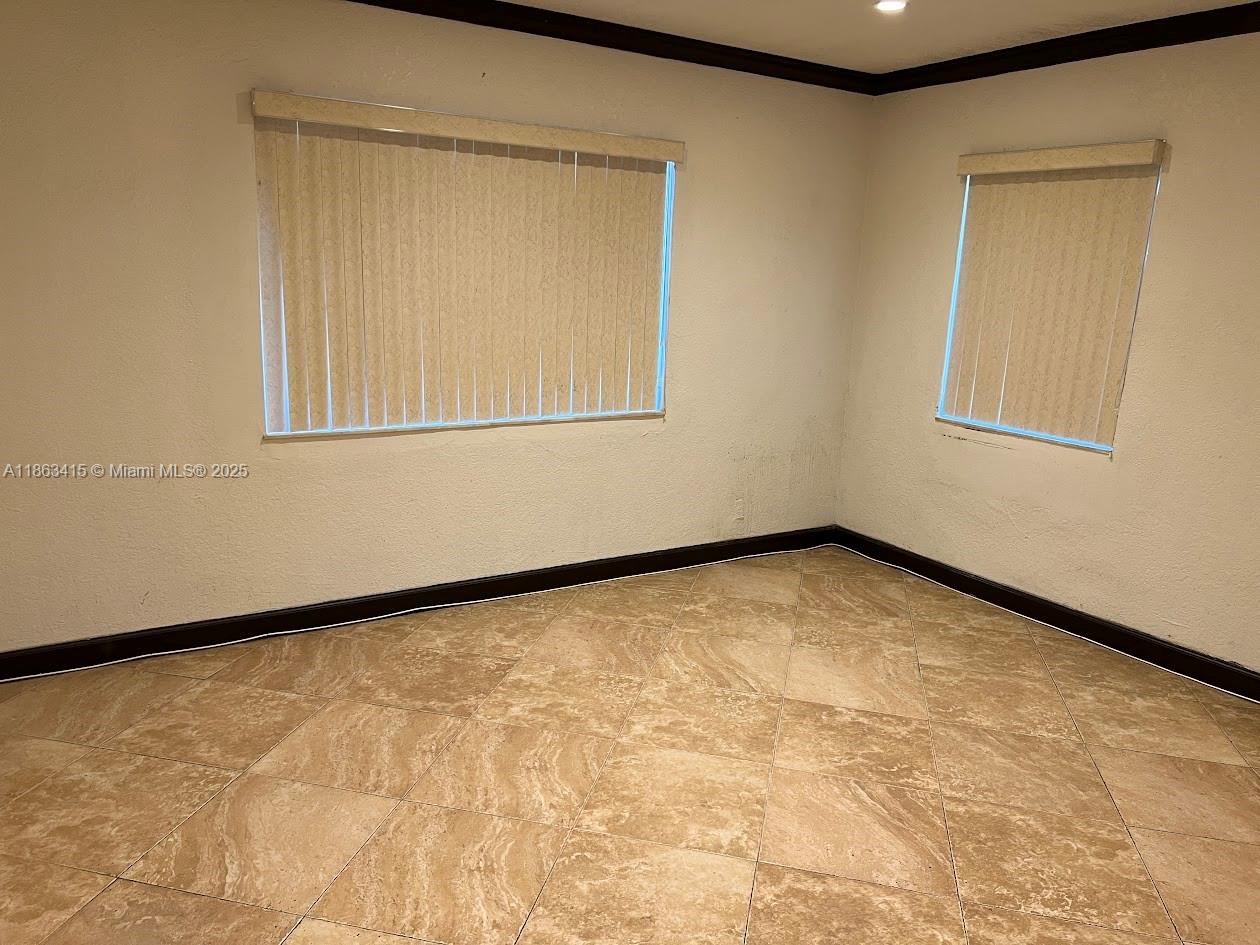 SUNSHINE MANOR - Residential Lease