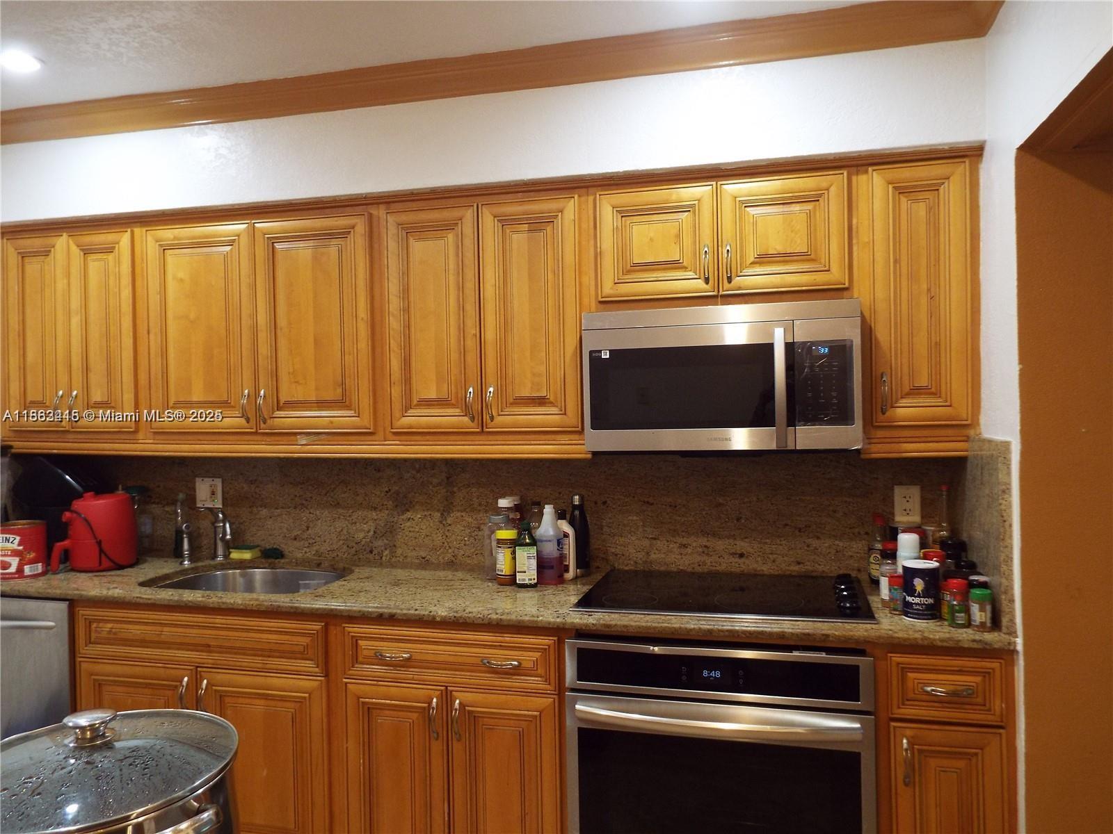 SUNSHINE MANOR - Residential Lease